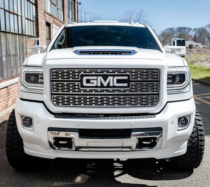 2015-2017 To 2018 Denali 2500/3500 Oem Grille Conversion - Custom Painted 1