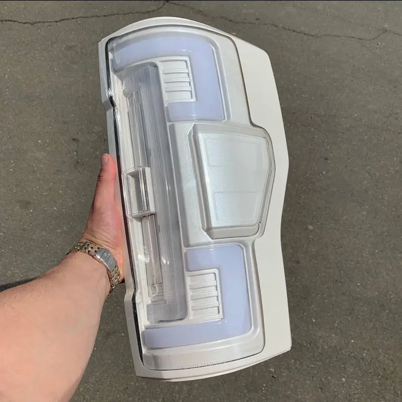 2017-2019 Ford Superduty Recon Clear Lens (Paintable) Oled Tail Lights (Replaces Oem Halogen) 1