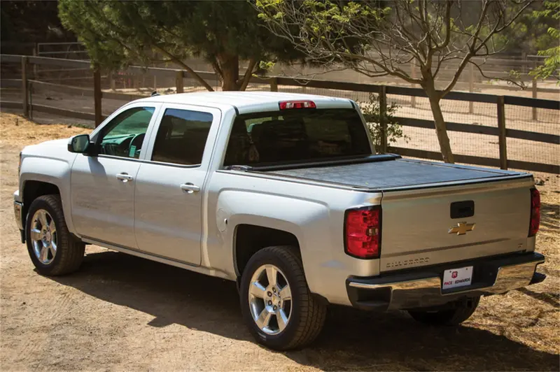 Pace Edwards Swt5379 Switchblade Retractable Hard Tonneau Cover System 1